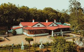 Milntown Bungalow 200 Years Old Colonial Stay In Coonoor